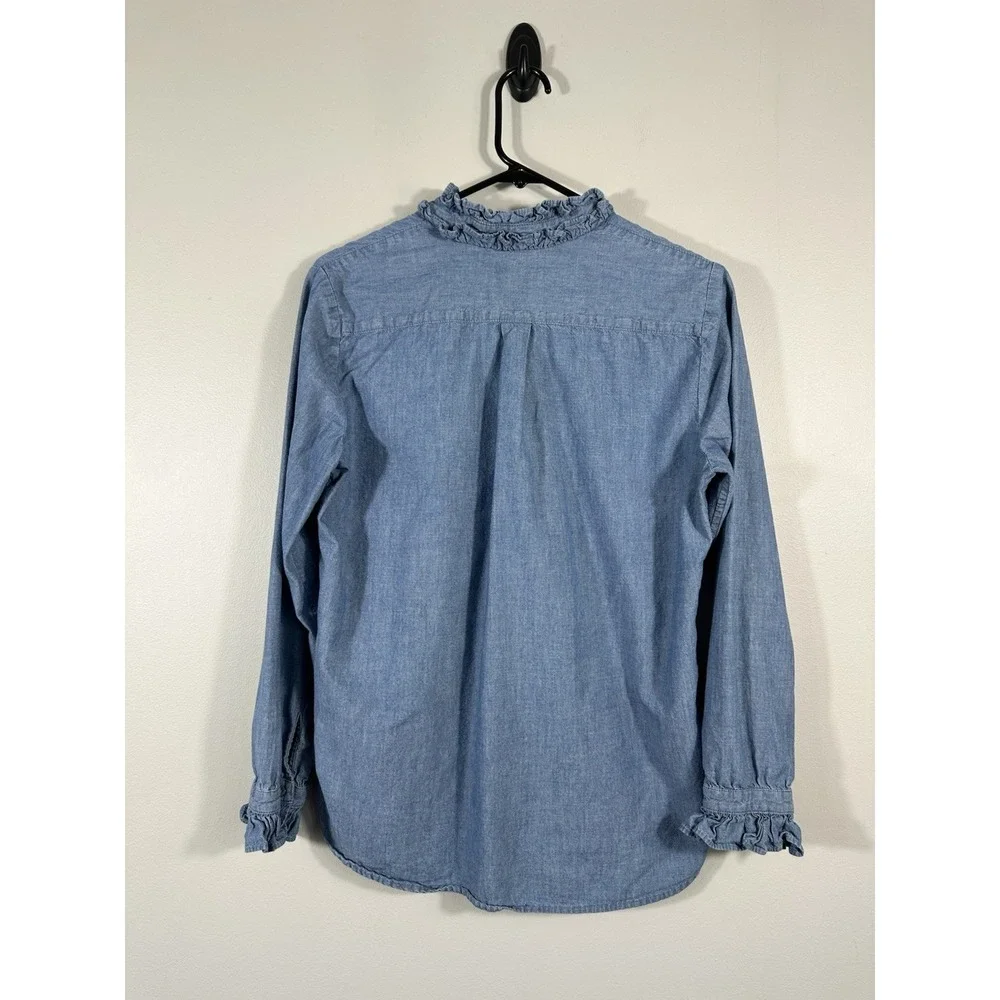J Crew Classic Fit Ruffle Neck Chambray Shirt Women 8 Blue 100% Cotton Button Up